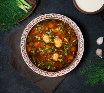 Ukrainian borscht soup with shredded pork (ready to eat)