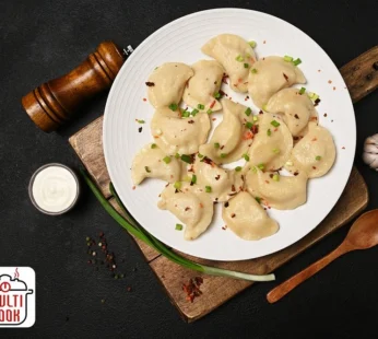 Varenyky with potatoes and crispy bacon