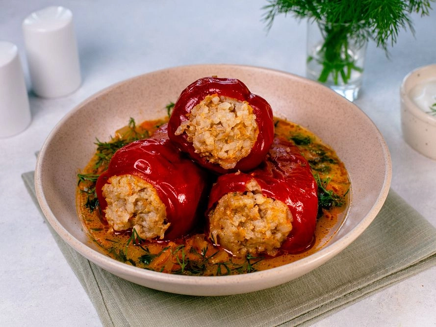 Peppers stuffed with meat