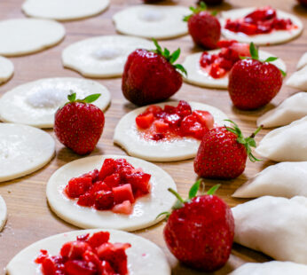 Varenyky with strawberries
